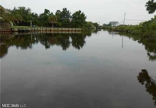 2nd image of 57 Pompano Cir #11