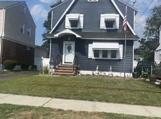 335 Sussex Rd, Wood Ridge, NJ 07075