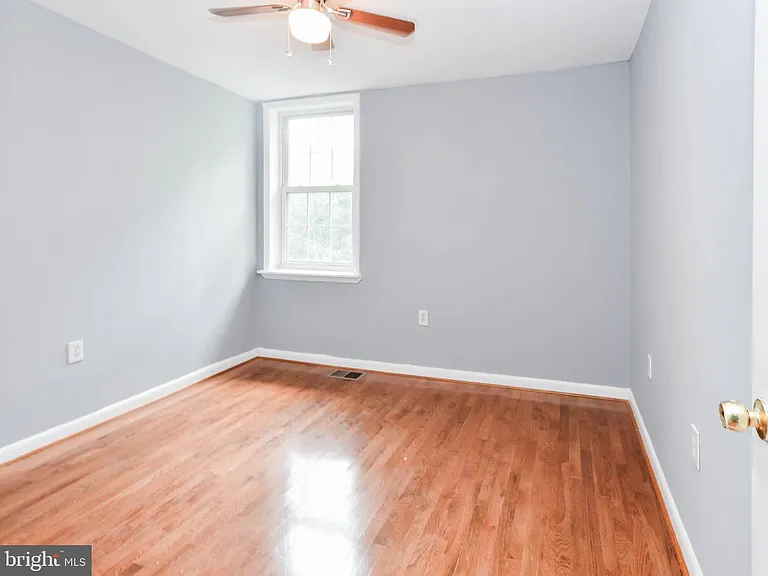 1704 Montana Ave NE — Photo 21