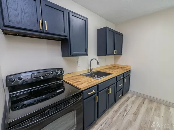 128 E Bruce Ave, Dayton, OH 45405