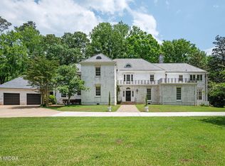 1464 Twin Pines Dr, Macon, GA 31211