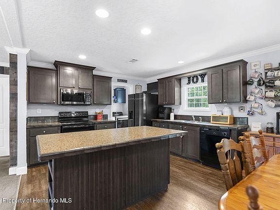 2nd image of 17155 Dalberg Dr