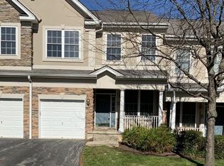 230 Levinberg Ln, Wayne, NJ 07470