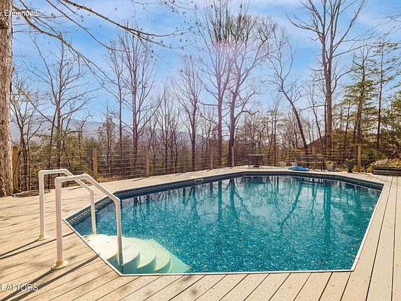 5th image of 3636 Kagley View Dr