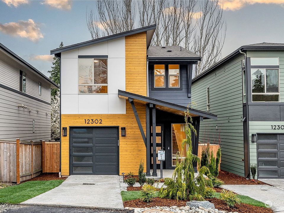 1st image of 12302 NE 107th Street