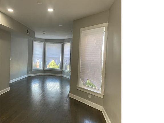 4th image of 4421 W Jackson Blvd #1