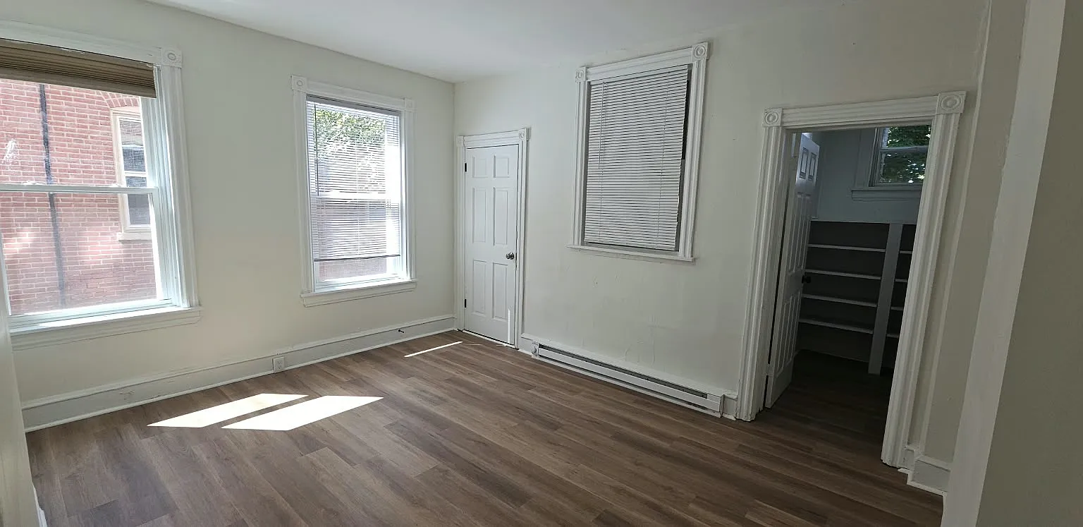 2 bed, 800 sqft, $1,850 — Photo 4