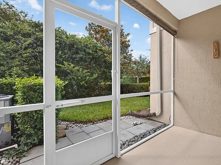 8098 Summer Bay Ct — Photo 20
