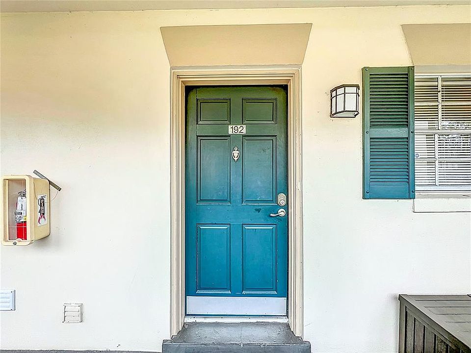 1st image of 10354 CARROLLWOOD LANE #192