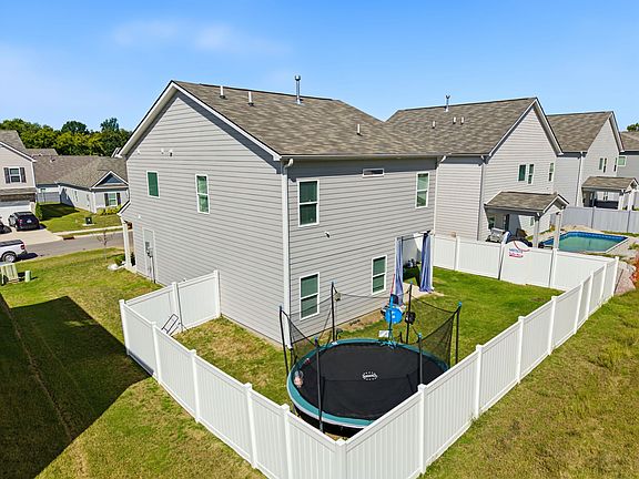 3rd image of 514 Morgan Meadows Way