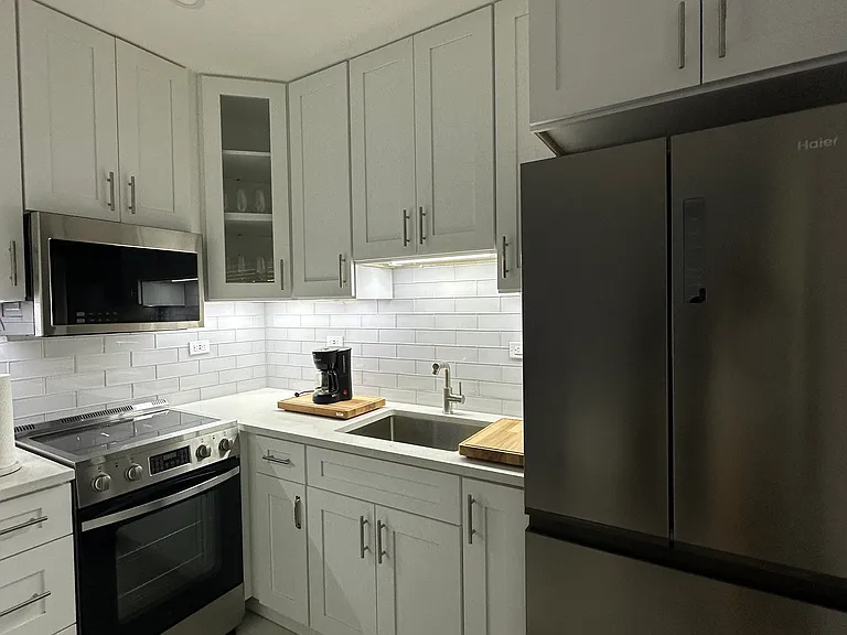 235 Seaview Ct #C9 — Photo 13