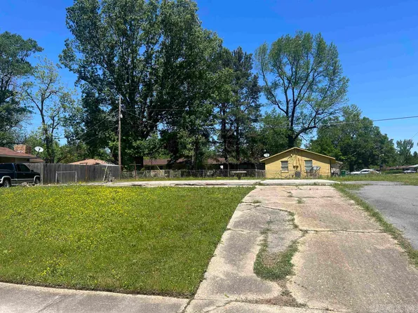 3101 Tulip St, Pine Bluff, AR 71603