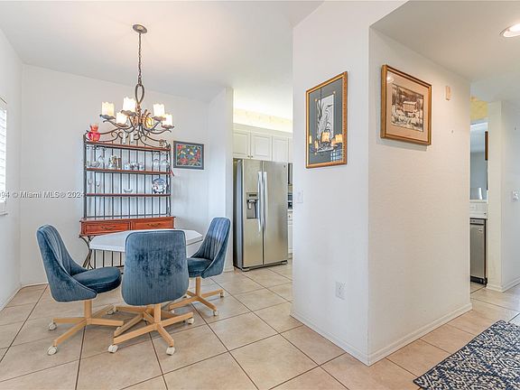 4th image of 7715 Yardley Dr APT 415