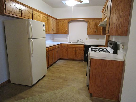 5th image of 892 Chovan Dr #892