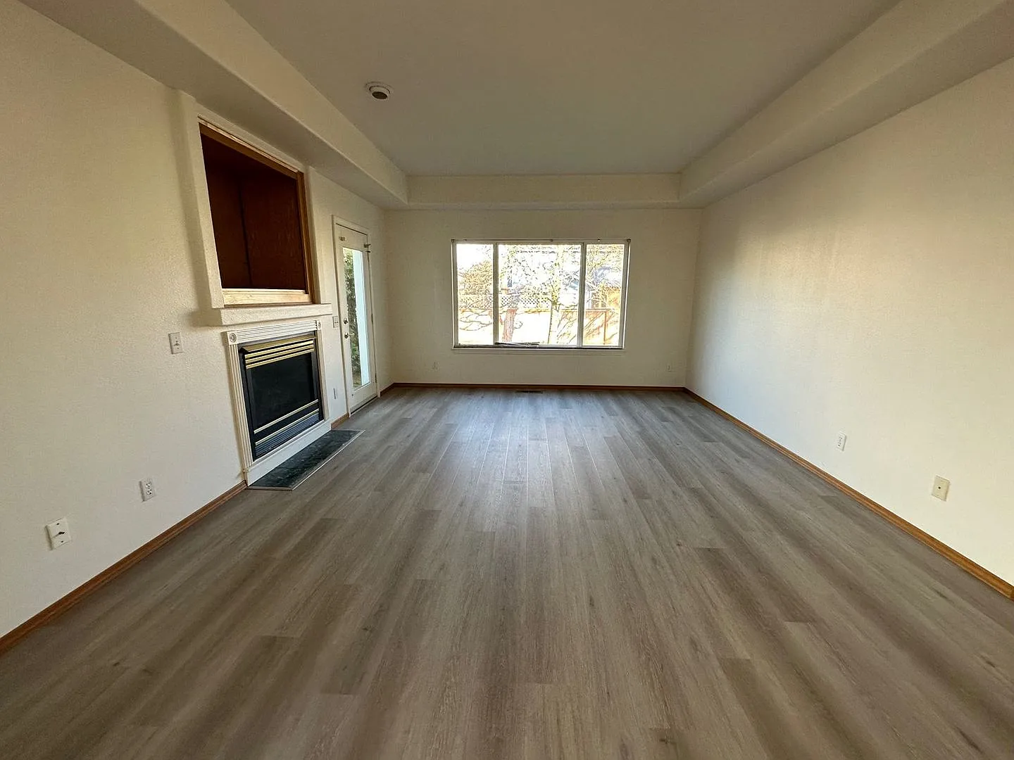 1482 SW 204th Avenue ~ Great single-level Home! — Photo 4