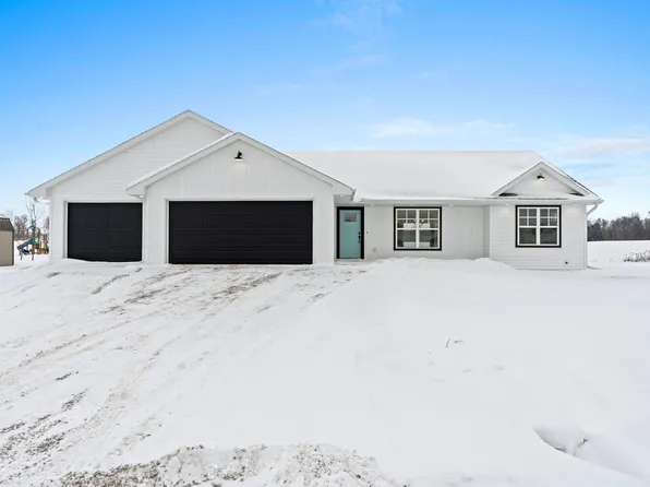 416 Tristan Dr, Shawano, WI 54166