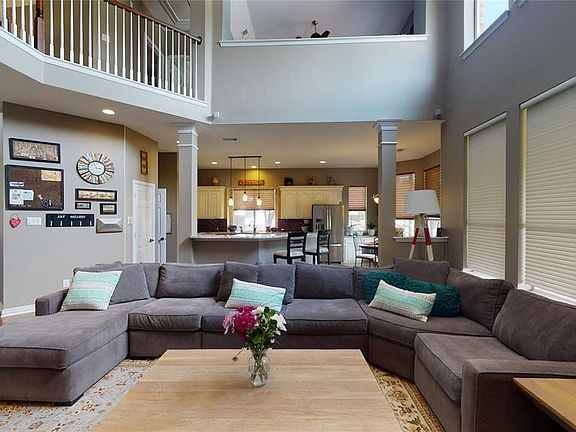 4th image of 5300 Beacon Ct