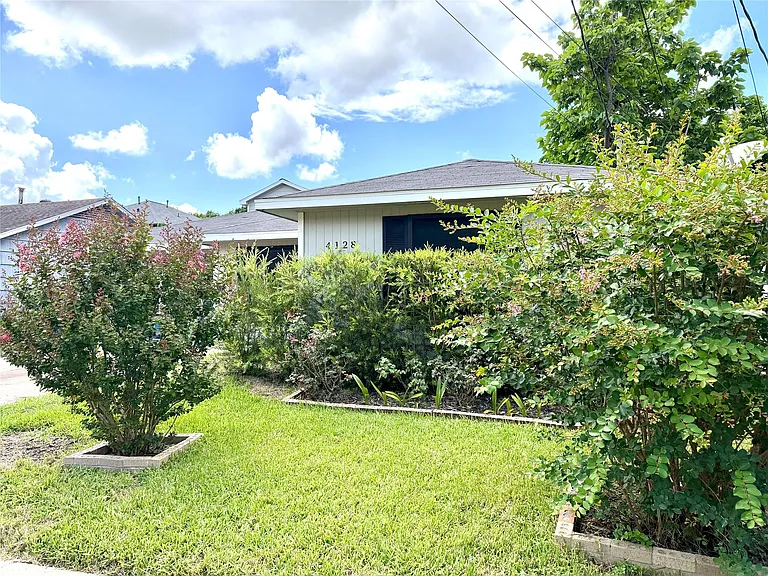 4128 Bissonnet St — Photo 2