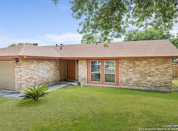 2nd image of 1027 Gallatin Dr