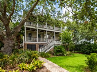 7 William St, Mount Pleasant, SC 29464