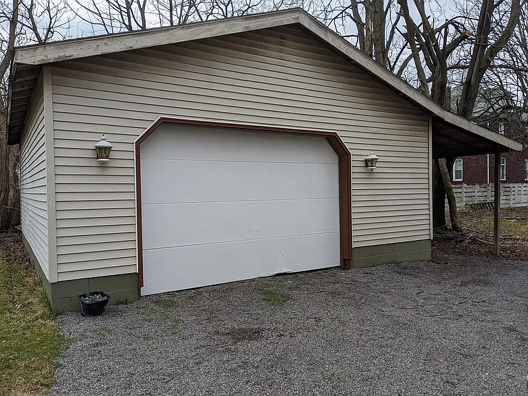 2205 Highland Ave — Photo 12