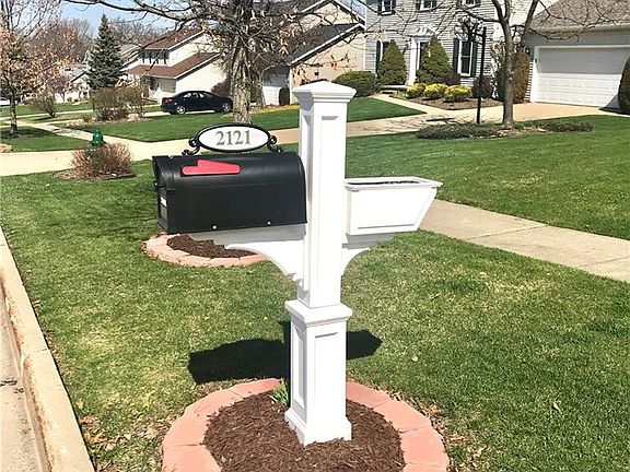 5th image of 2121 Van Oaks Dr