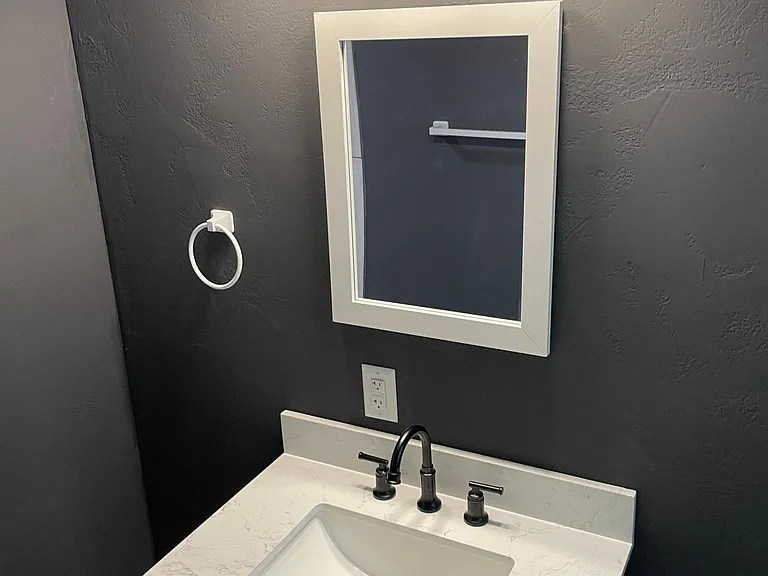 2060 Austin Dr — Photo 18