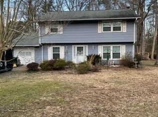 102 Plantation Dr, Williamsburg, VA 23185