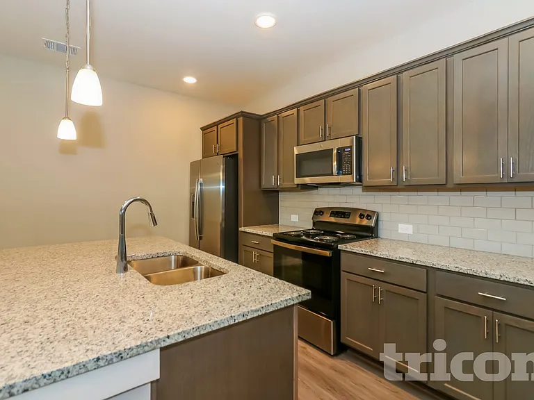2350 Bailey Fields Ln — Photo 7