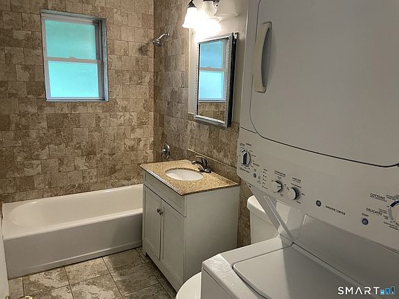 5th image of 39 Mountain Laurel Dr #39