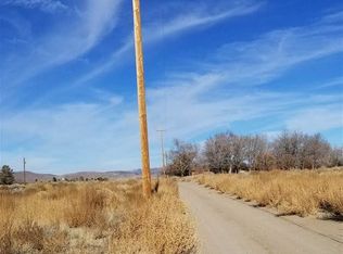 5650 Railroad St, Silver Springs, NV 89429