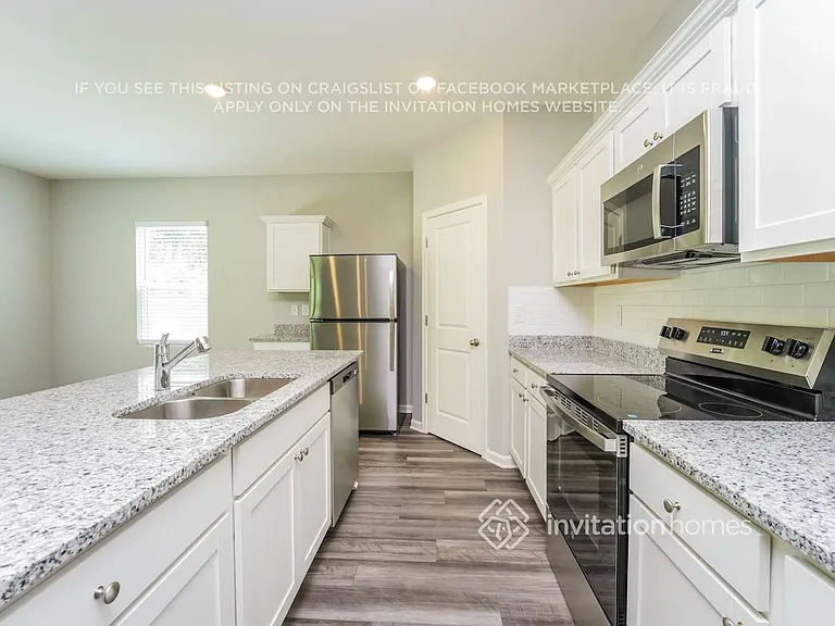 7783 Sudbury Cir — Photo 6