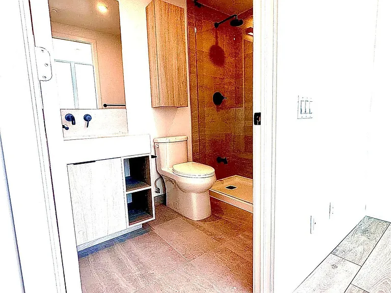 108 Peter St #1911 — Photo 11
