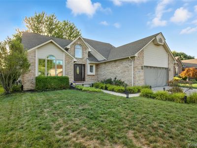 48821 Tremont Dr, Macomb, MI, 48044