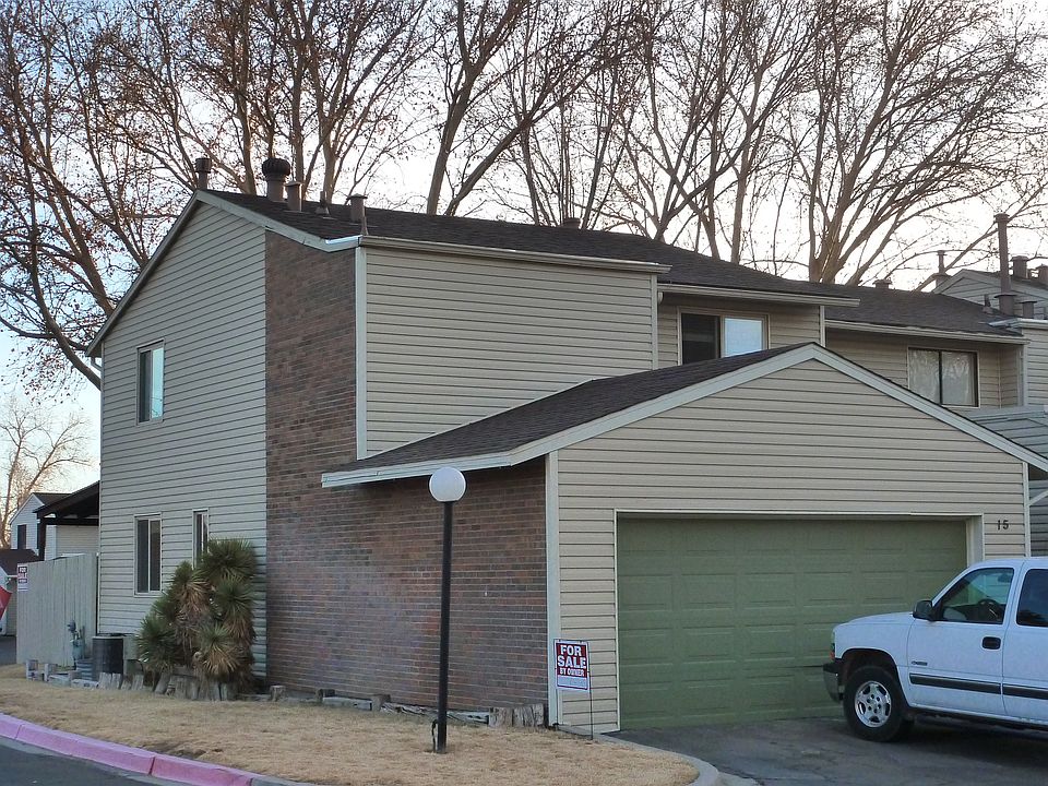#15 Lakeshore Dr Ne