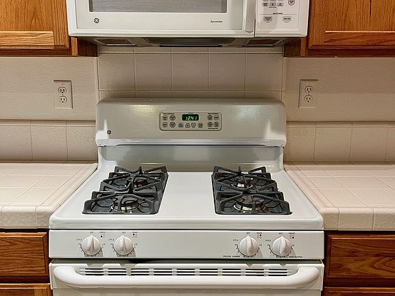 4th image of 2230 Bay Horse Ln