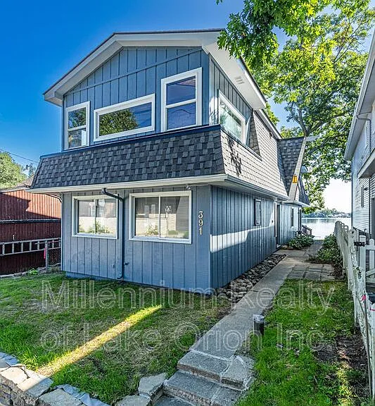 391 Shady Oaks St — Photo 3