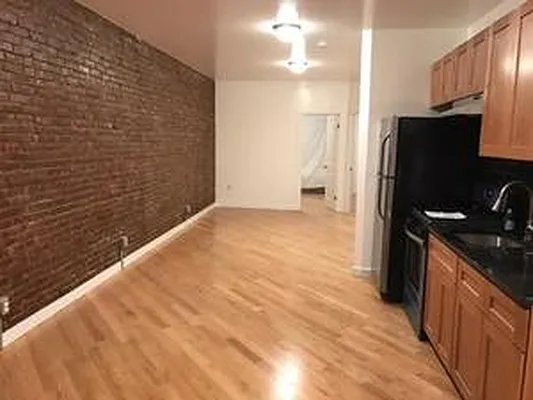 Rented by The PSN Group | media 22