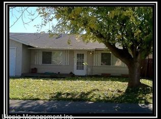 8782 El Toreador Way, Elk Grove, CA 95624