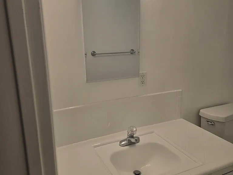 75 Esperanza Ave #C — Photo 16
