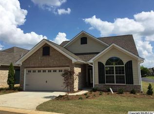 14 Cedar Holly Ln, Brownsboro, AL 35741