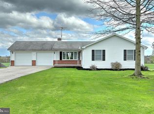 160 Kinsey Dr, Gettysburg, PA 17325