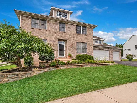 2nd image of 12393 Callanish Ln