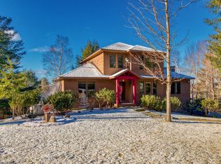 108 Casiers Way, Saranac Lake, NY 12983