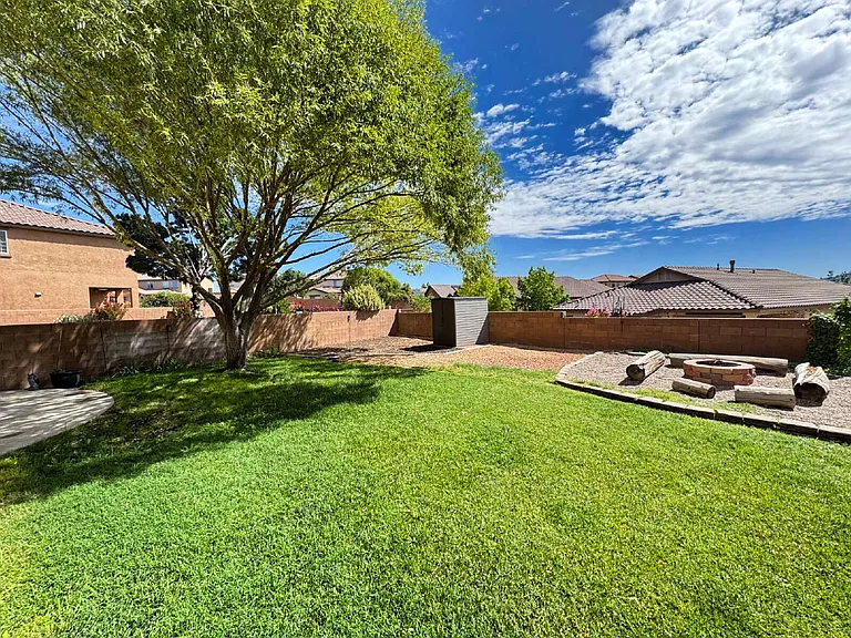 426 Paseo Roja Pl NE — Photo 25