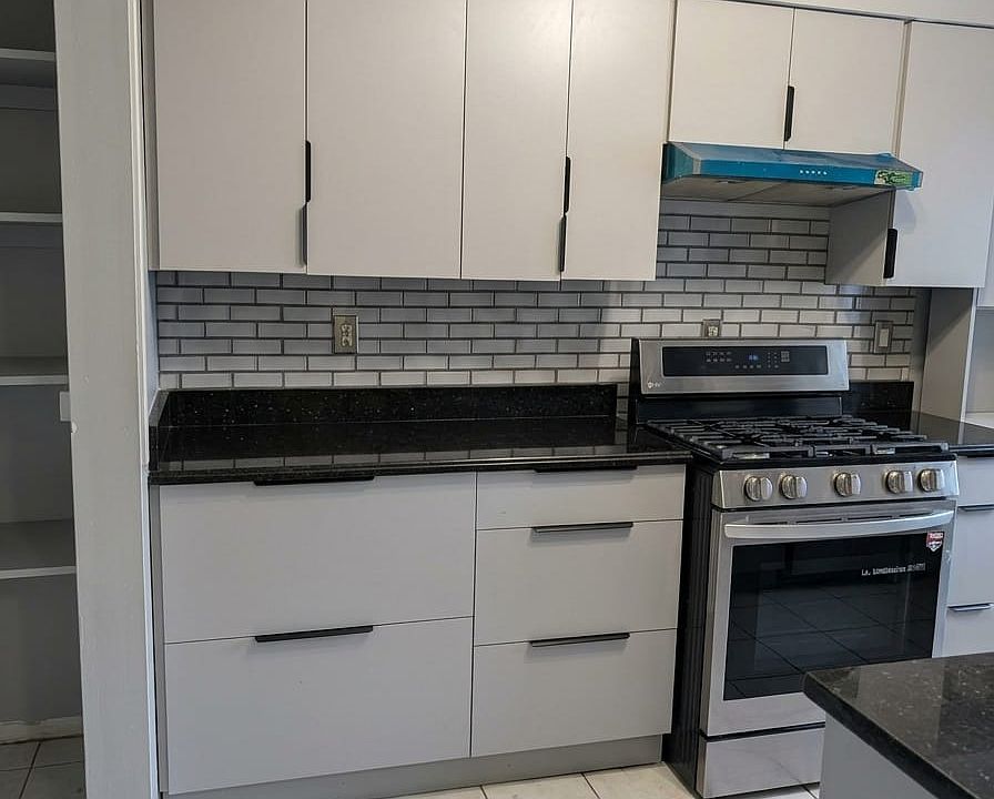 1st image of 506 Edison Glen Ter #506