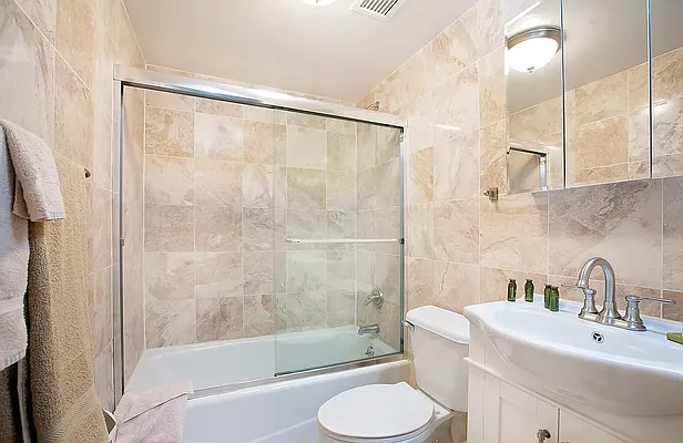 Rented by Corcoran | media 6