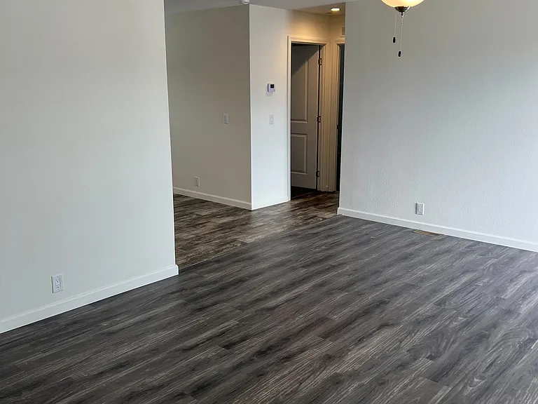 452 Cherry Way — Photo 12