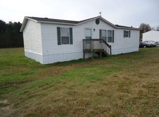 1113 Kay Falls Ln, Willow Spring, NC 27592