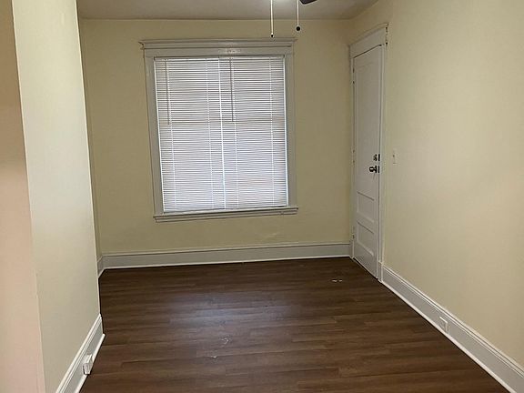 3rd image of 1905 S Ithan St Floor 1